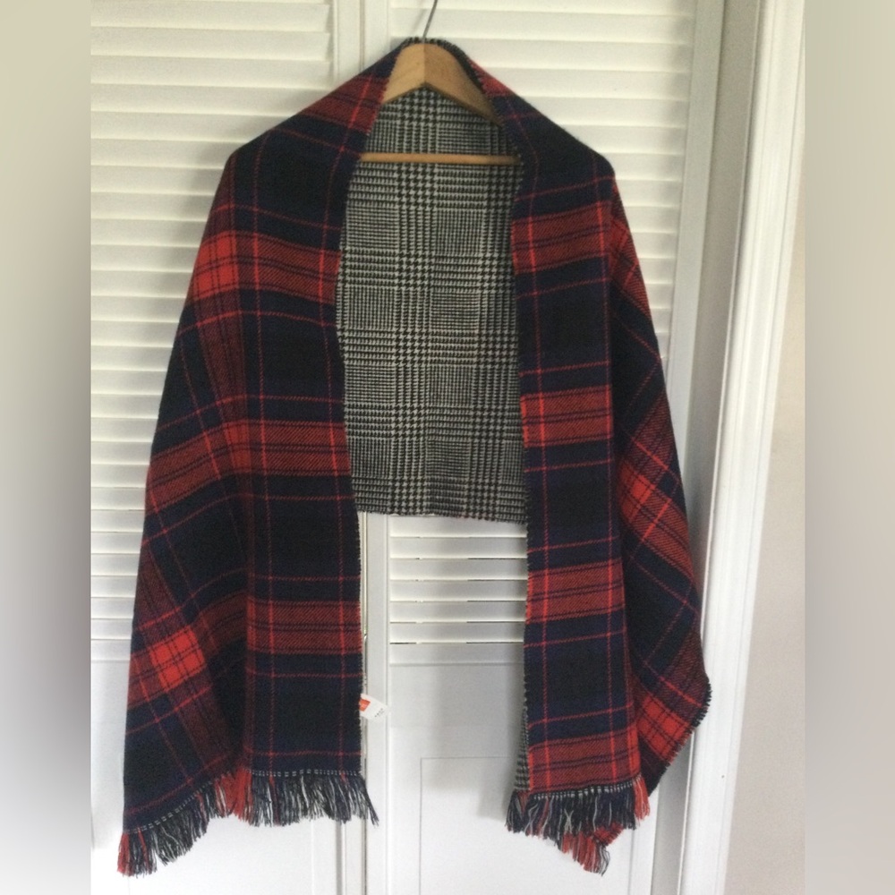 Joe Fresh Reversible Winter Scarf/Wrap